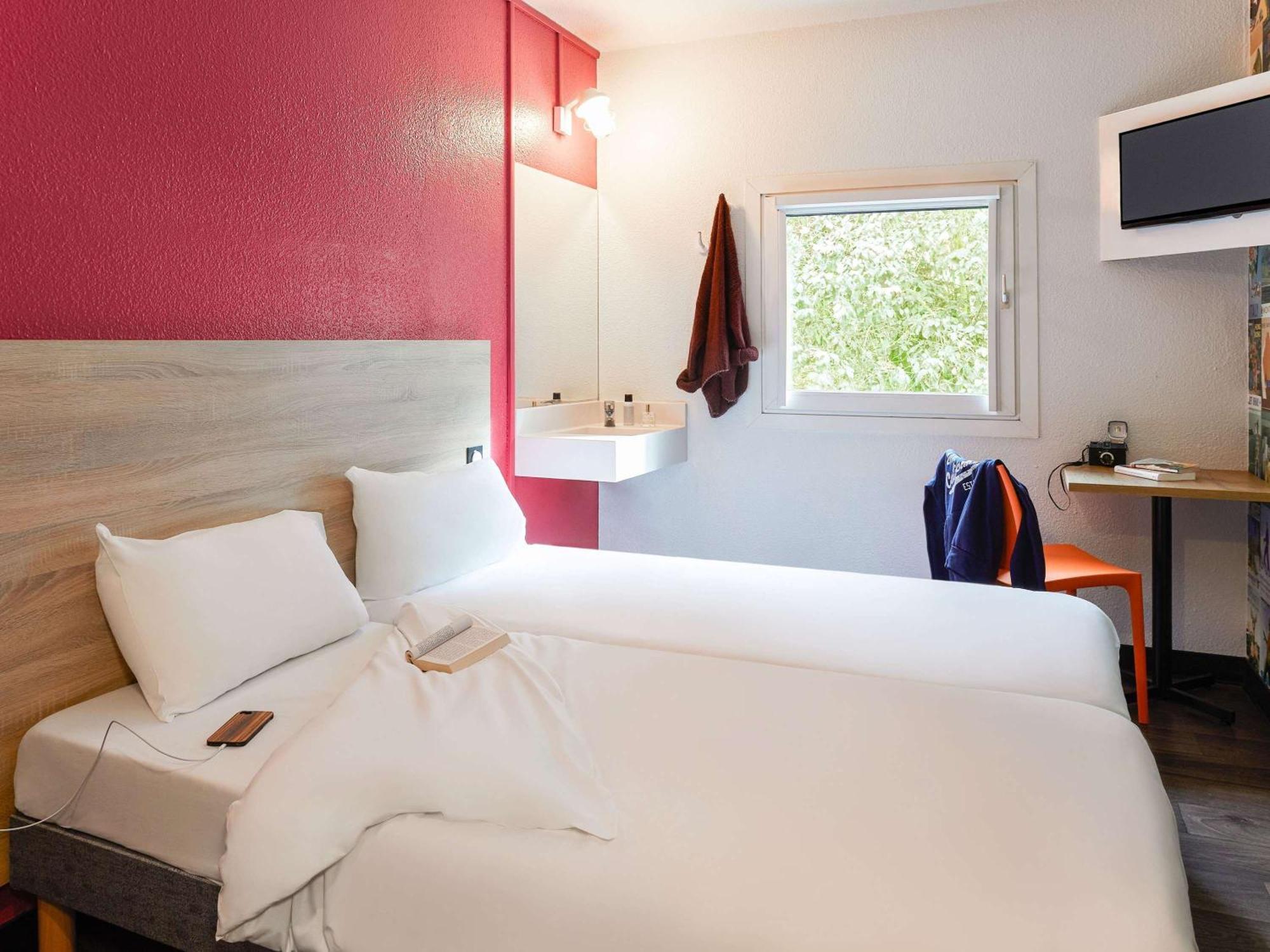 Hotelf1 Montpellier Sud ラット エクステリア 写真